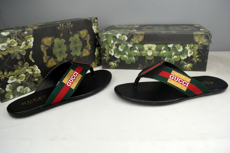 Gucci Men Slippers_390